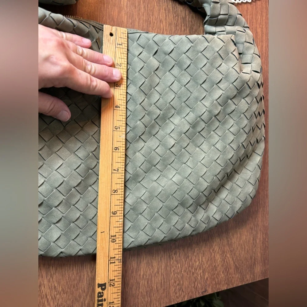 Urban Expressions Suede Woven Hobo Shoulder Bag in Olive